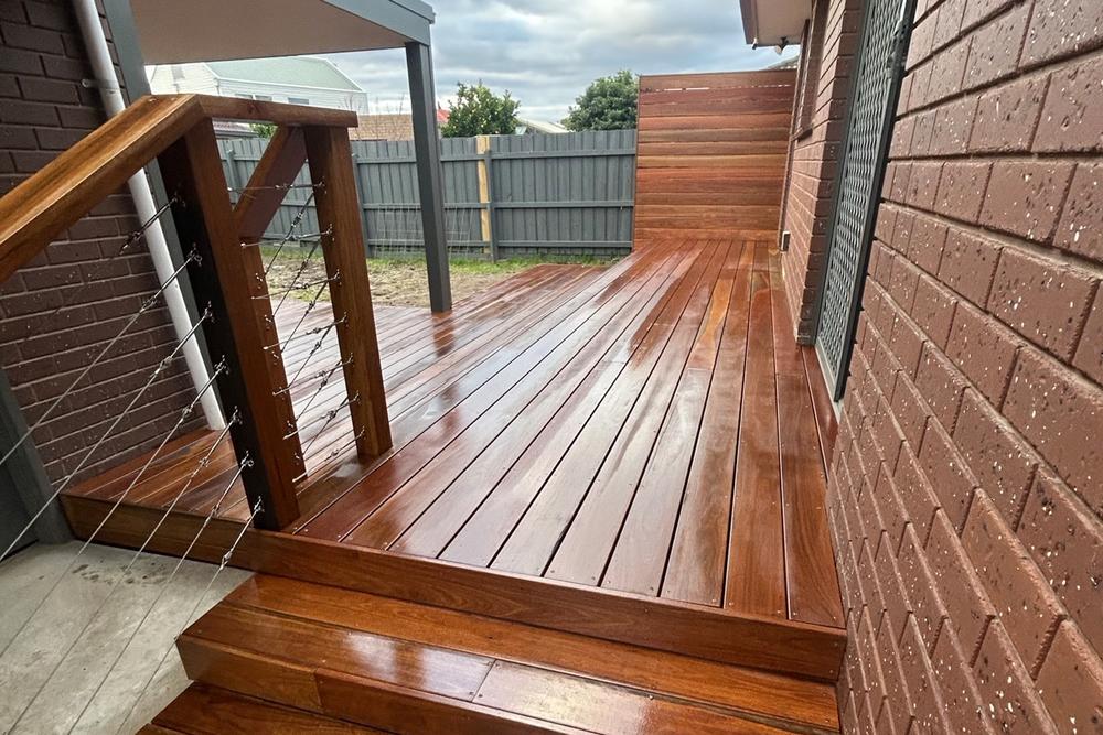 Backyard deck design in Altona Meadows