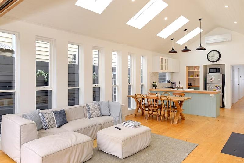 Extension showing multiple windows and skylights