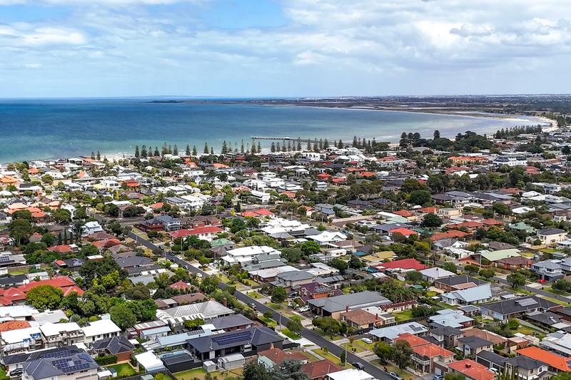 Altona Beach Western Suburbs Melbourne