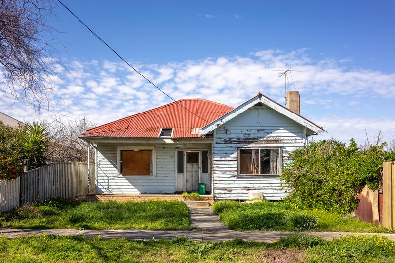 Buying a house intending to redevelop the site